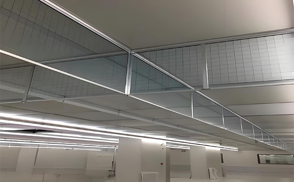 民丰玻璃挡烟垂壁