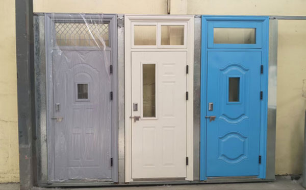 民丰学校教室门